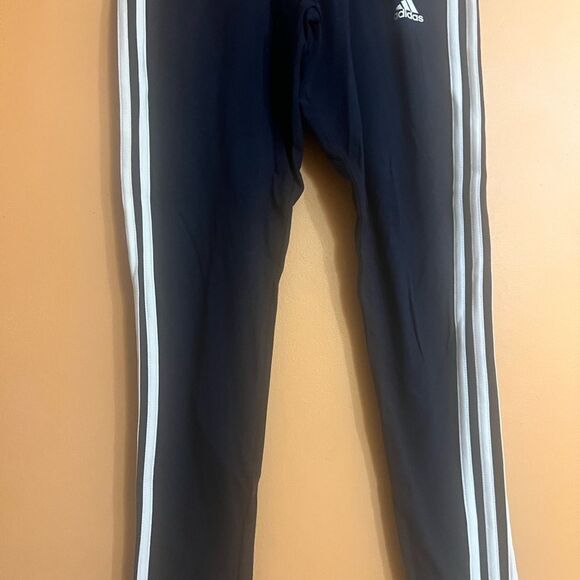 Adidas Black and White Leggings Sleek Athletic Style - Picture 1 of 4
